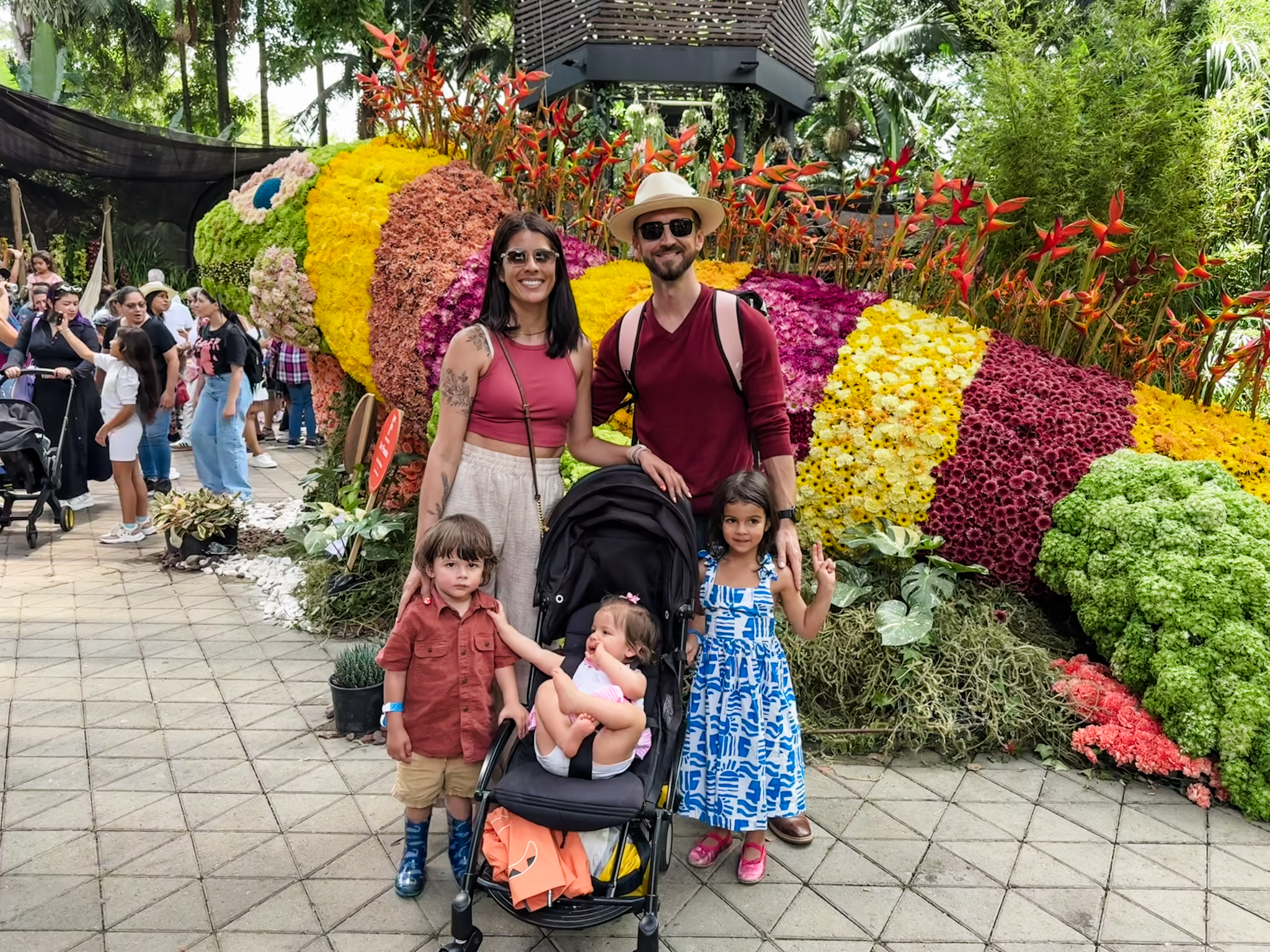 feria de las flores with kids